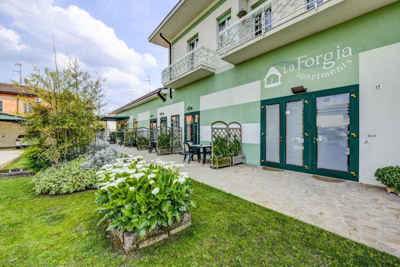 La Forgia Apartments Peschiera del Garda Zewnętrze zdjęcie